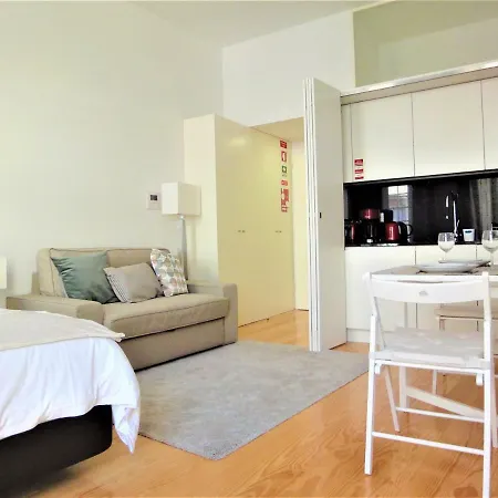 Tiles Apartment *